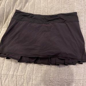 Lululemon pace setter skirt